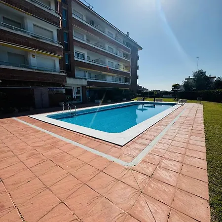 Simpatico Piso Con 2 Piscinas Y Vistas Al Mar Apartment Lloret de Mar